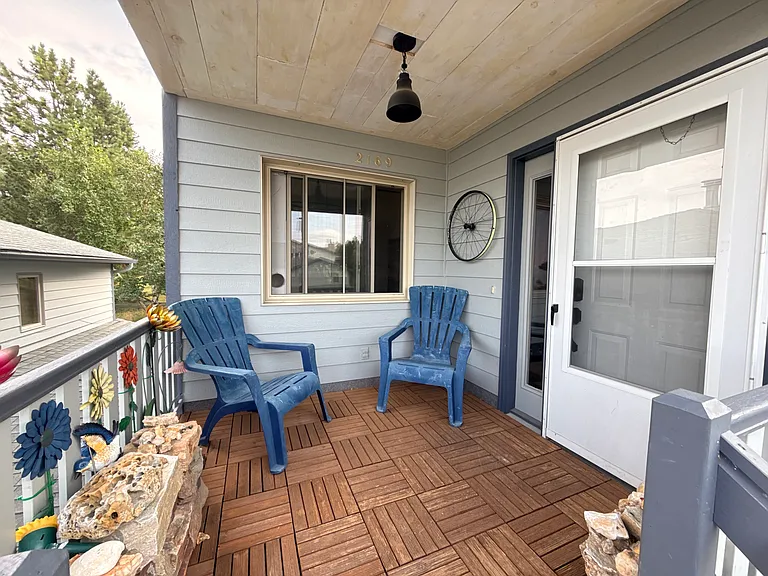 Alpine Dr — Photo 3
