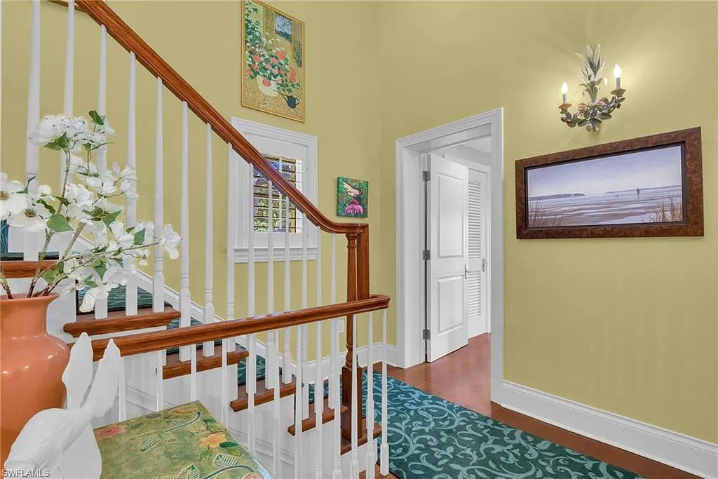 4 bed, 5.5 bath, 3745 sqft, $22,000 — Photo 3