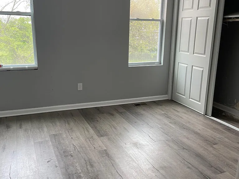 4751 Upland St — Photo 2