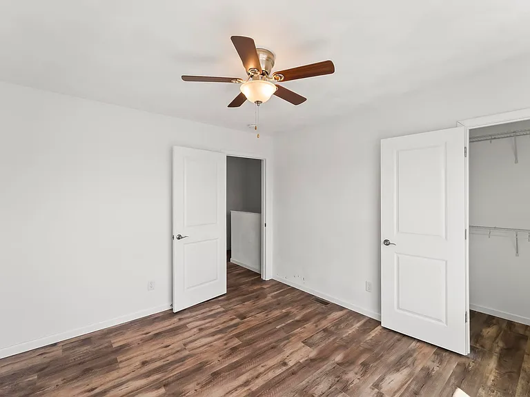 9724 Luan Dr #6 — Photo 16