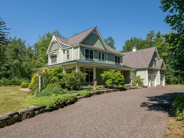 438 Mere Point Road, Brunswick, ME 04011