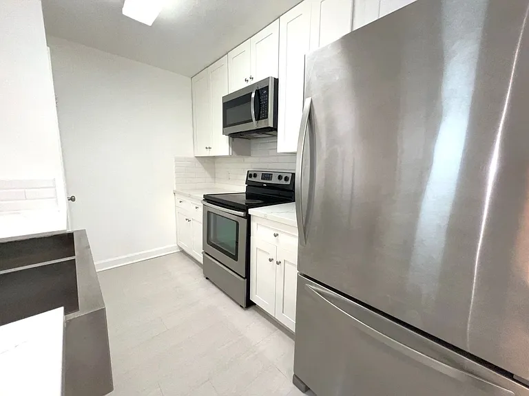 8100 Cambridge St #75 — Photo 4