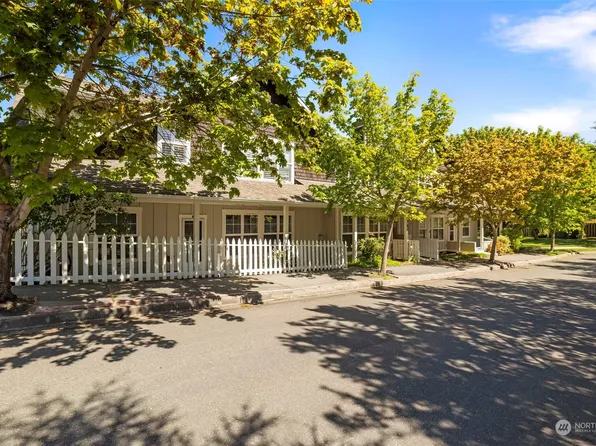 350 Castellano Way #104, Port Townsend, WA 98368