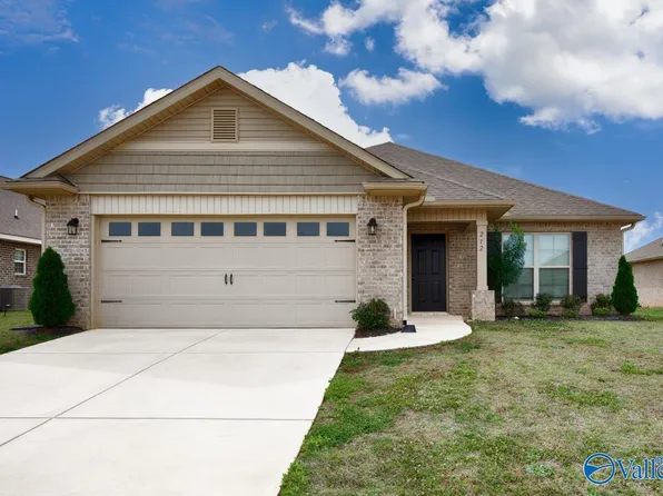 212 Alonzo Toney Dr, Madison, AL 35756