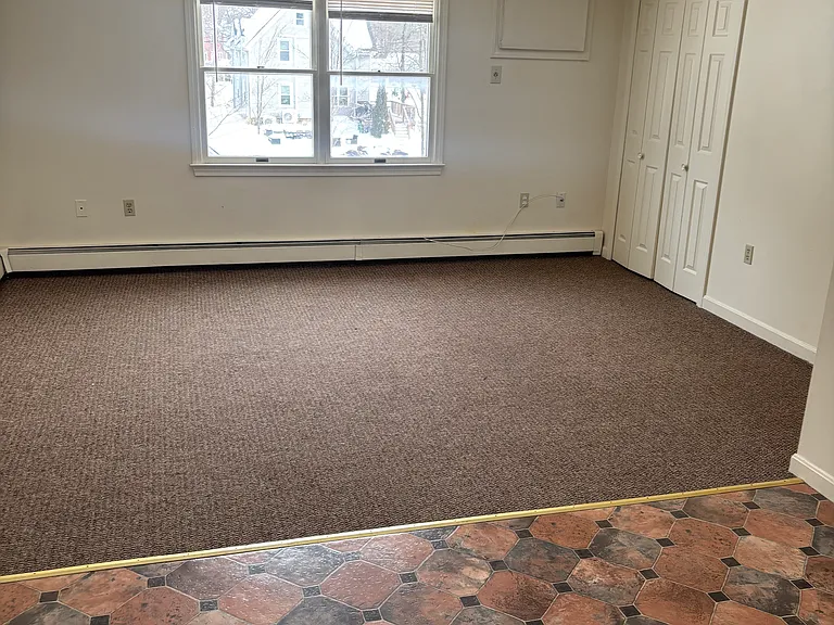 33 Webb Pl #6 — Photo 7