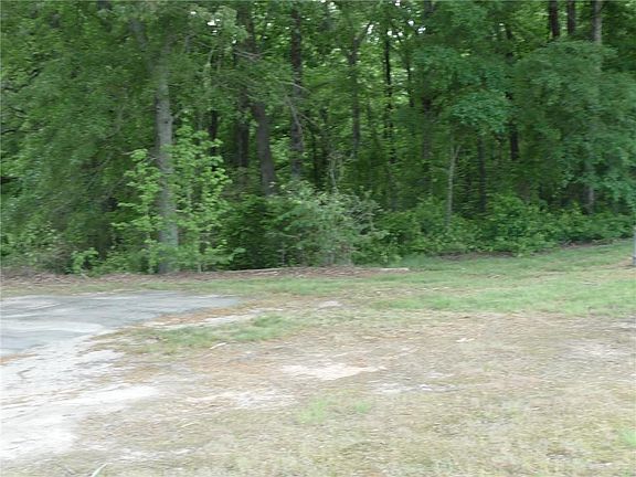 5th image of 1184 Highway 124