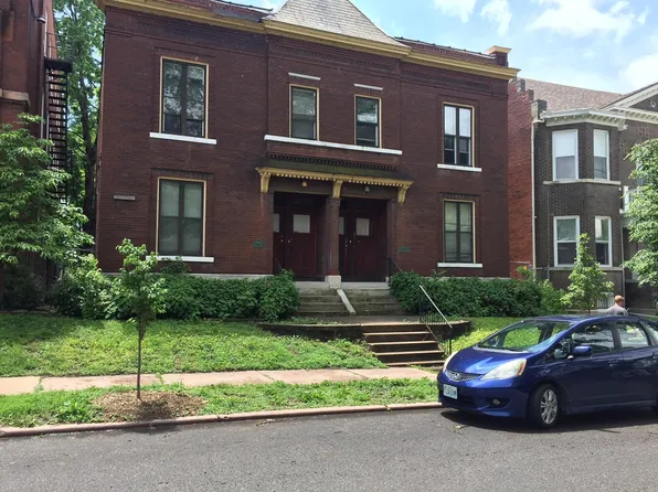 3662 Russell Blvd #2, Saint Louis, MO 63110