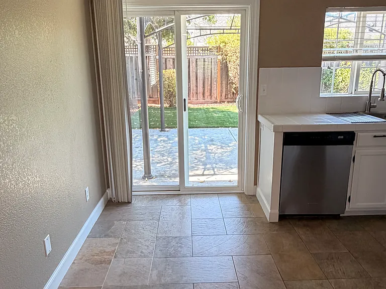 3181 Calzar Dr — Photo 6