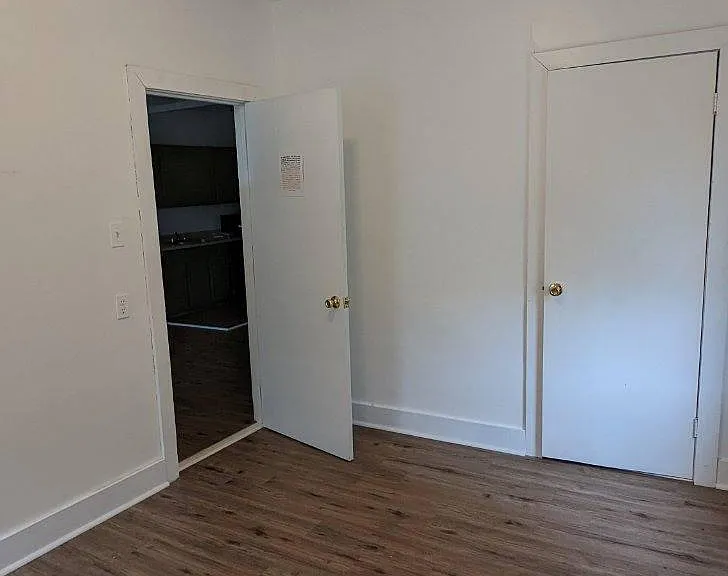 2-121 Choate St #2 — Photo 13