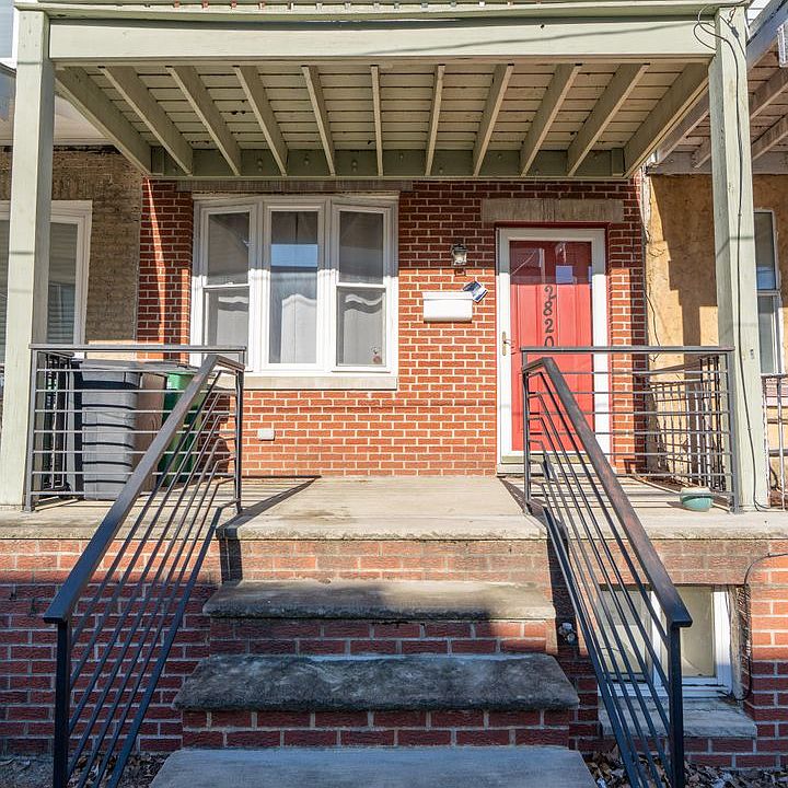 1st image of 2820 S Smedley St