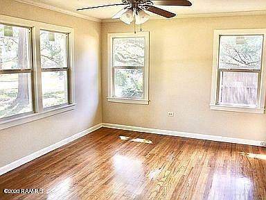 5th image of 105 Myrtle Place Dr