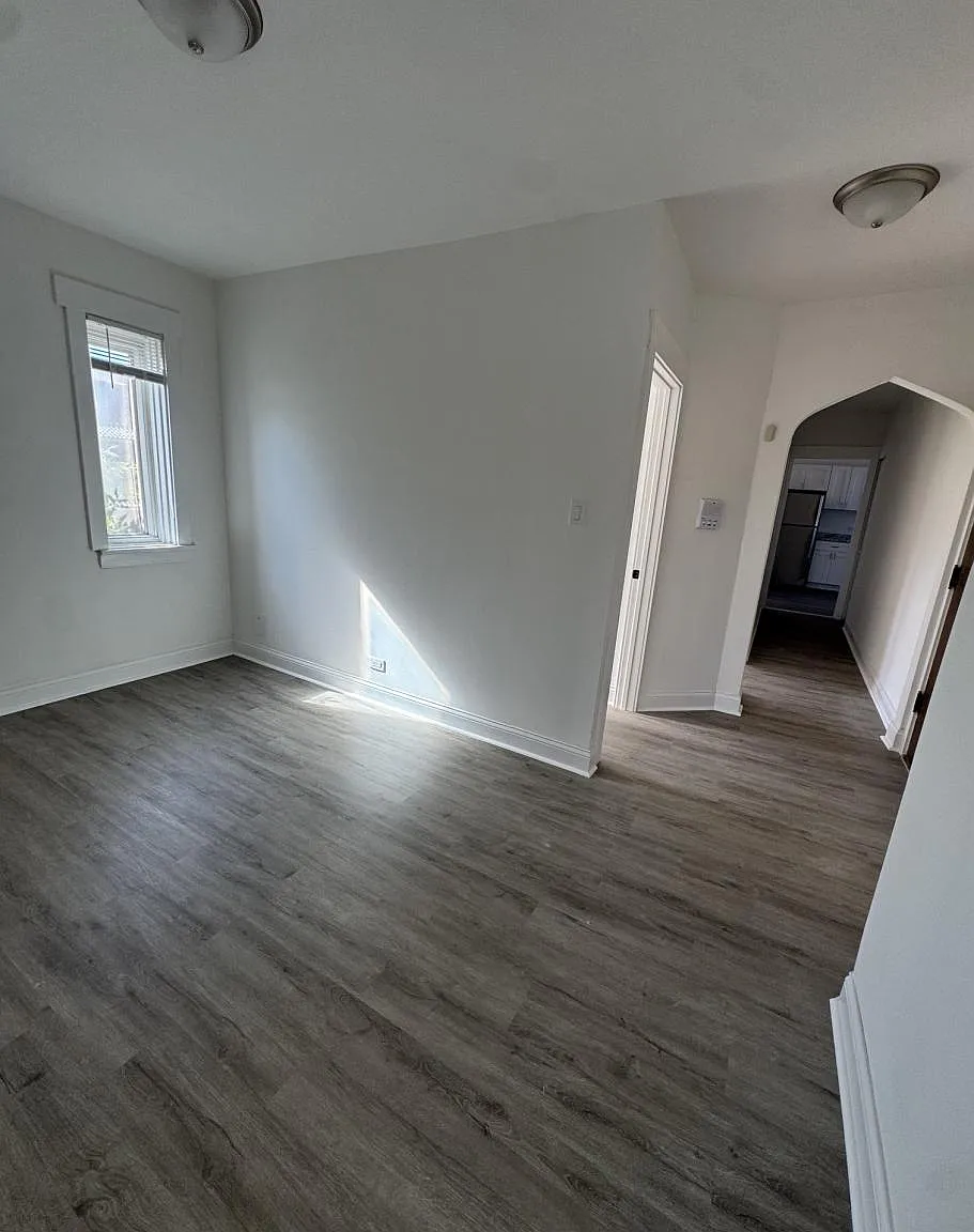 1650 West Morse Avenue #3 — Photo 4