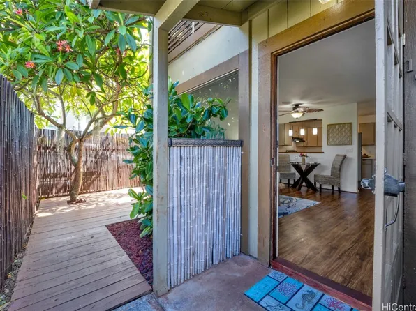 68-047 Apuhihi St APT 101, Waialua, HI 96791