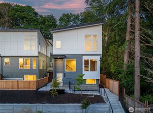 1806 28th Ave S, Seattle, WA 98144