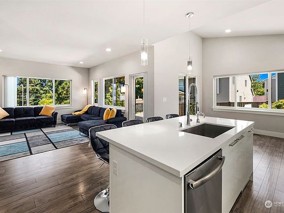 5th image of 12218 SE 270th Place