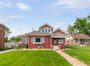 1810 W 4th St, Waterloo, IA 50701