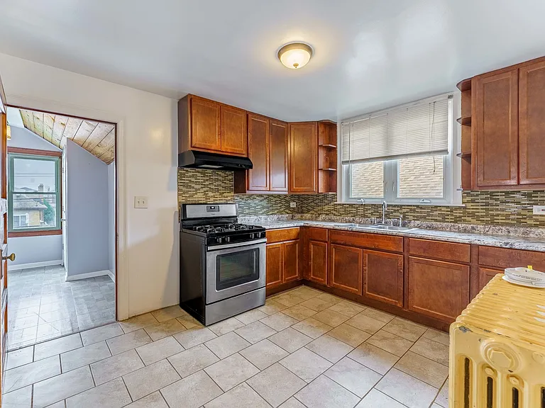6255 W School St #2 — Photo 7