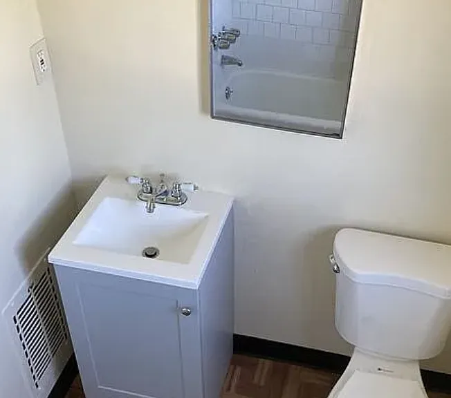 851 N Garfield Ave #3 — Photo 9