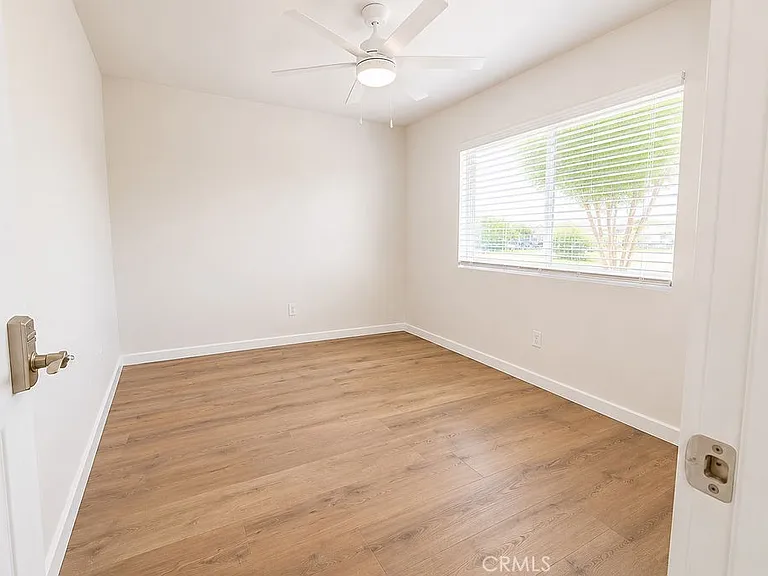 1404 Highridge St — Photo 23