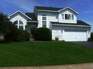 650 Thorsen Ln, Batavia, IL 60510