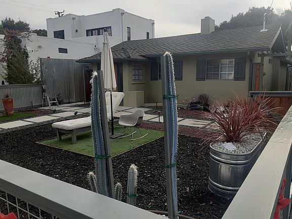 2nd image of 2213 Oak Park Ln