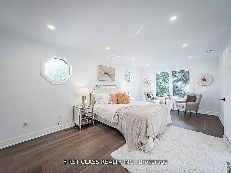1148 Kingdale Rd — Photo 24