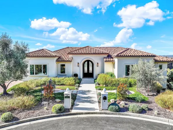 165 Canyon Place, Napa, CA 94558