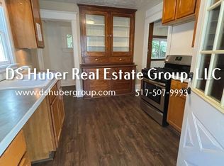 132 S Magnolia Ave, Lansing, MI 48912