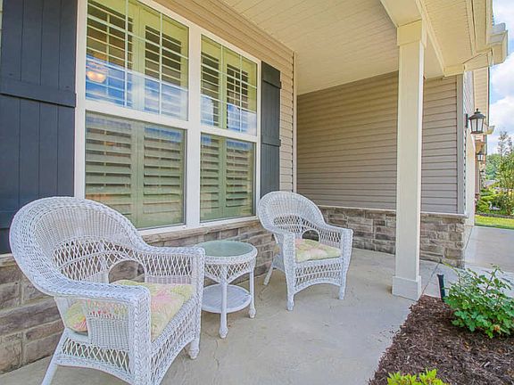 2nd image of 12024 Woodhollow Ln