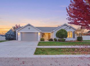 265 W Hidden Meadow Way, Middleton, ID 83644