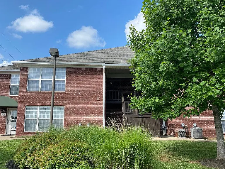 Come home to Willow Oaks Apartments.