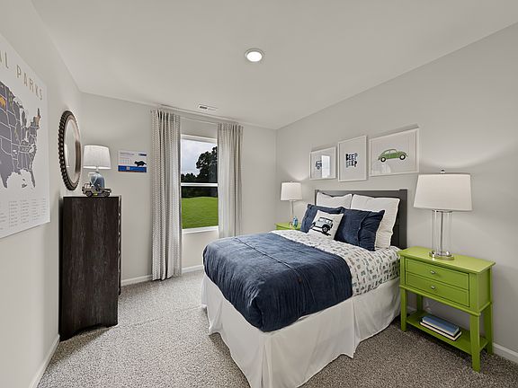 RAL_Edgewater_Johnson_Bed2_904AvonmoreDrive_Model