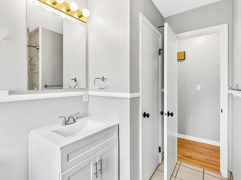 7215 S 41st Ave — Photo 25