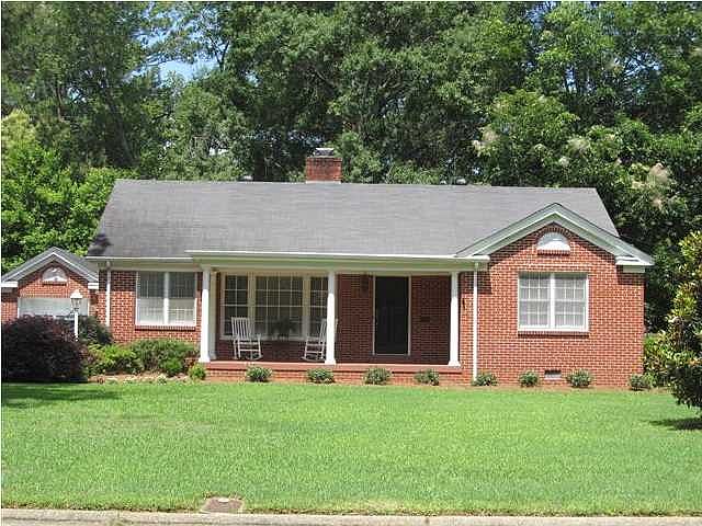 1st image of 115 Brantwood Dr