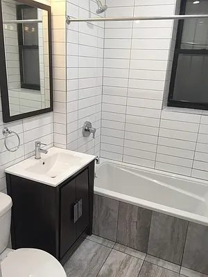 Rented by Uptown Flats LLC | media 40