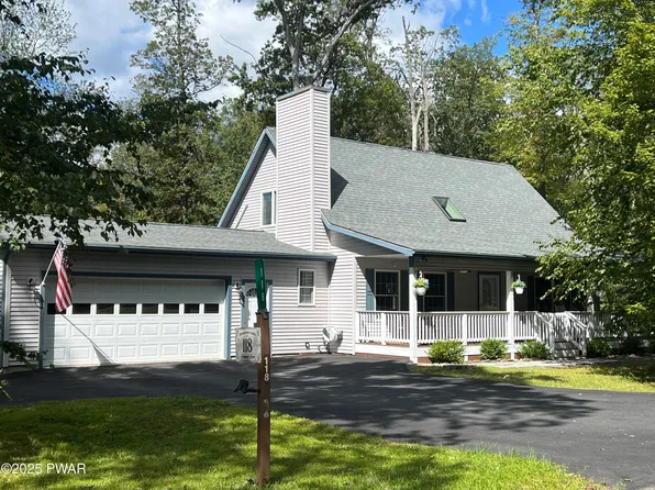 118 Ledgeway Ln, Hawley, PA 18428