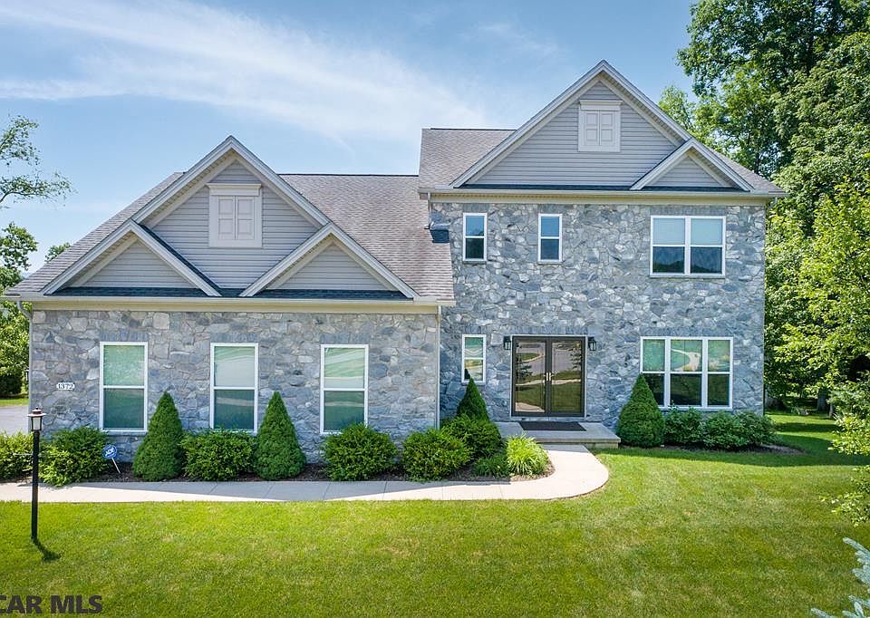 1st image of 1372 Sconsett Way