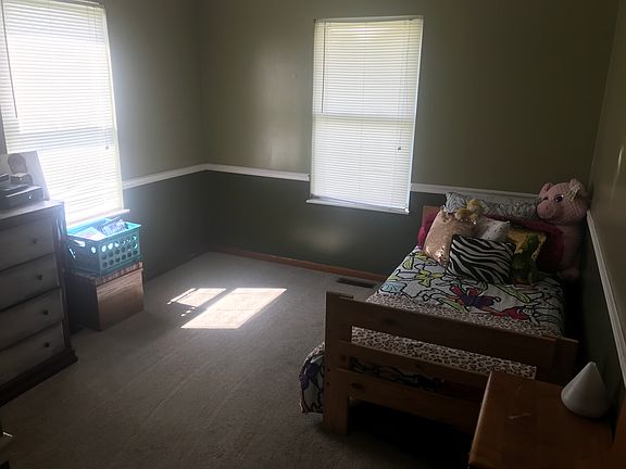 5th image of 104 Cornerstone Dr