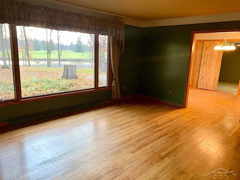 Thumbnail 12