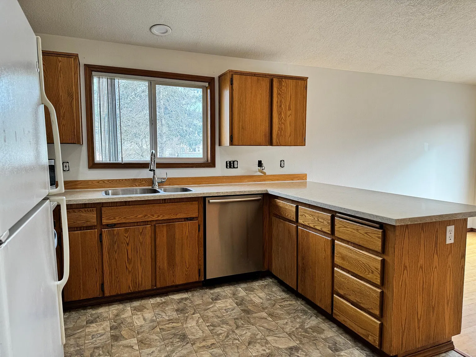 3928 SE 136th Ave — Photo 4