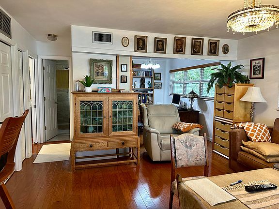 5th image of 728 Ridge Road #35