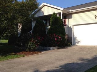 68 Swan Dr, Rock Spring, GA 30739