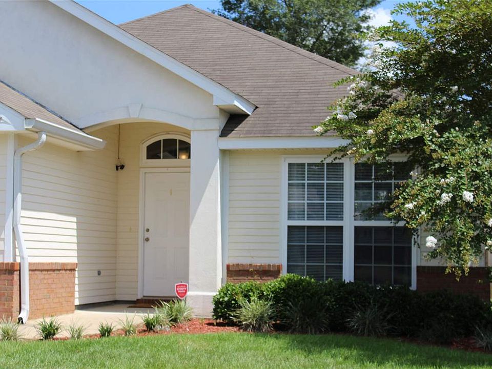 1st image of 2015 Sunny Dale Dr