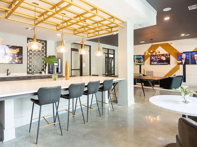 Seven41 Winter Park — Photo 11