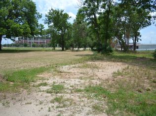 815 E Plum St, Waco, TX 76704