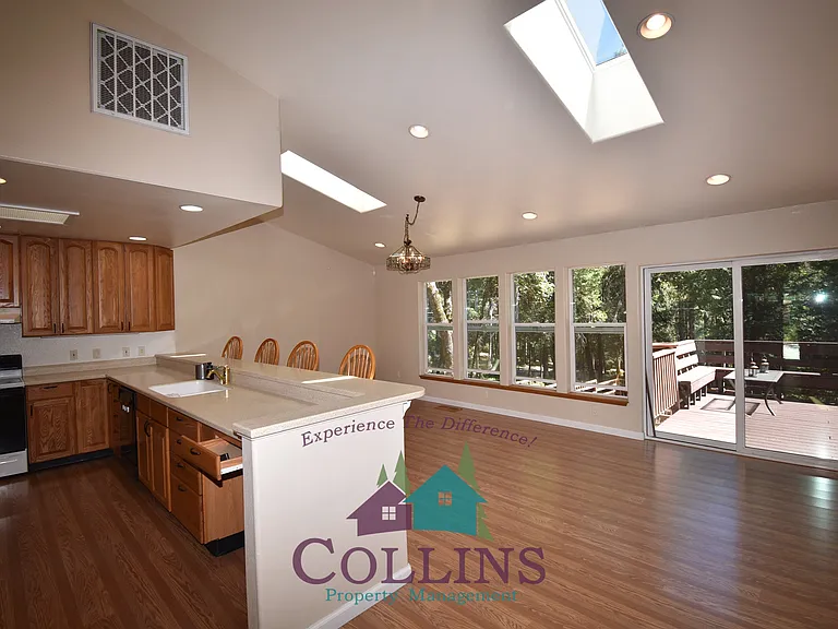 12437 Silk Tassle Cir — Photo 4
