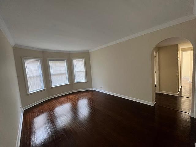 1st image of 2442 N Hamlin Ave #1B