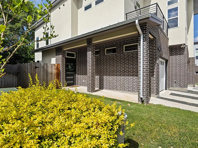 3905 Clawson Rd #4 — Photo 32