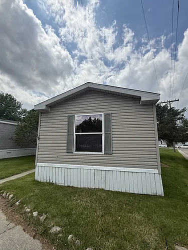 1 E Manor St #1B Photo 1