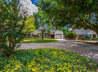 1104 Glenwood Ave, Nichols Hills, OK 73116